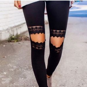 NWOT Floral Hollow Out Black Skinny Leggings 😍🔥